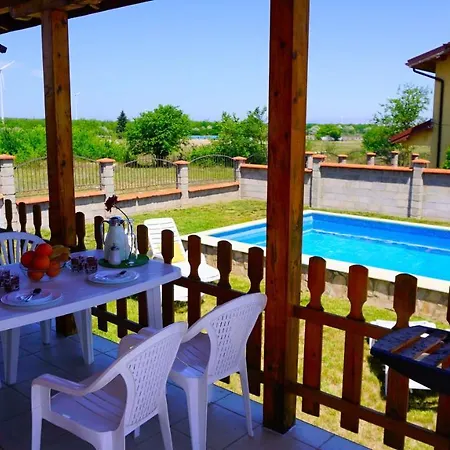 марна - Marna Villa *