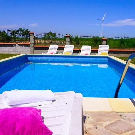 марна - Marna Villa *