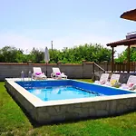 марна - Marna Villa Bŭlgarevo