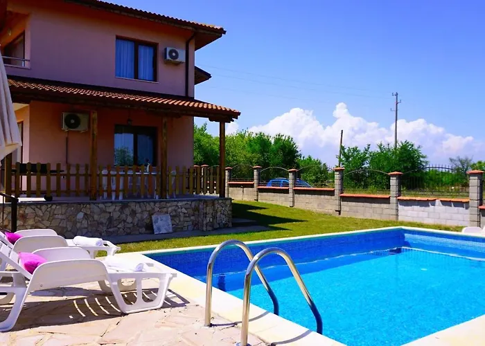 марна - Marna Villa *